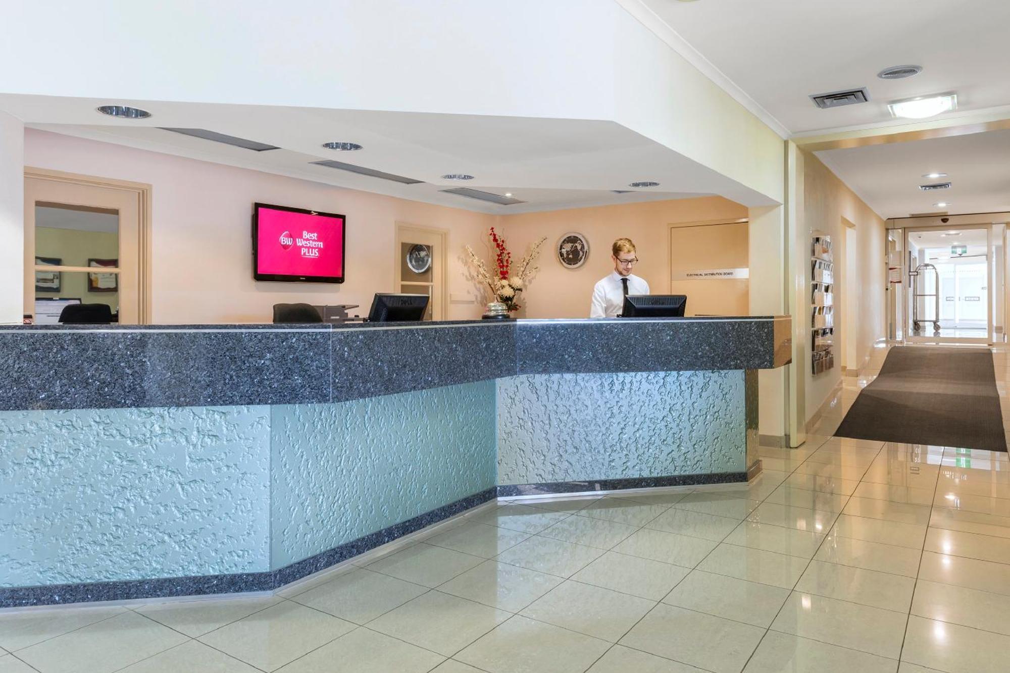 Garden City Hotel, Best Western Signature Collection Canberra Eksteriør billede